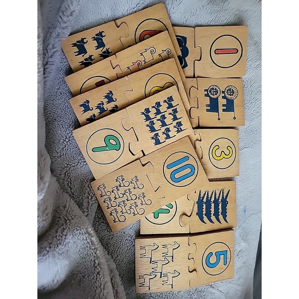 Vintage Number Puzzle 20 Wooden Interlocking Pieces 1-10 PreSchool Children